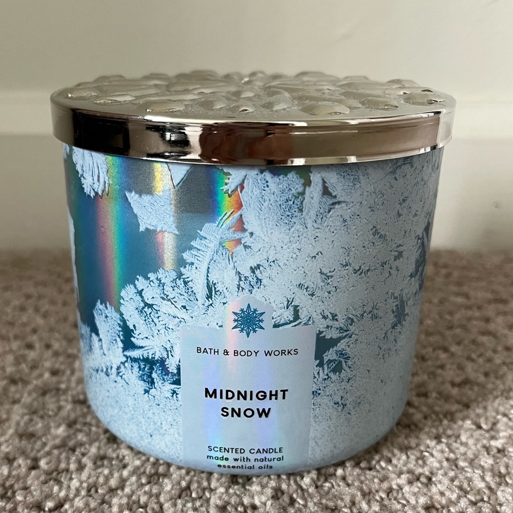 Midnight Snow Bath and Body Works Candle - Never Used
